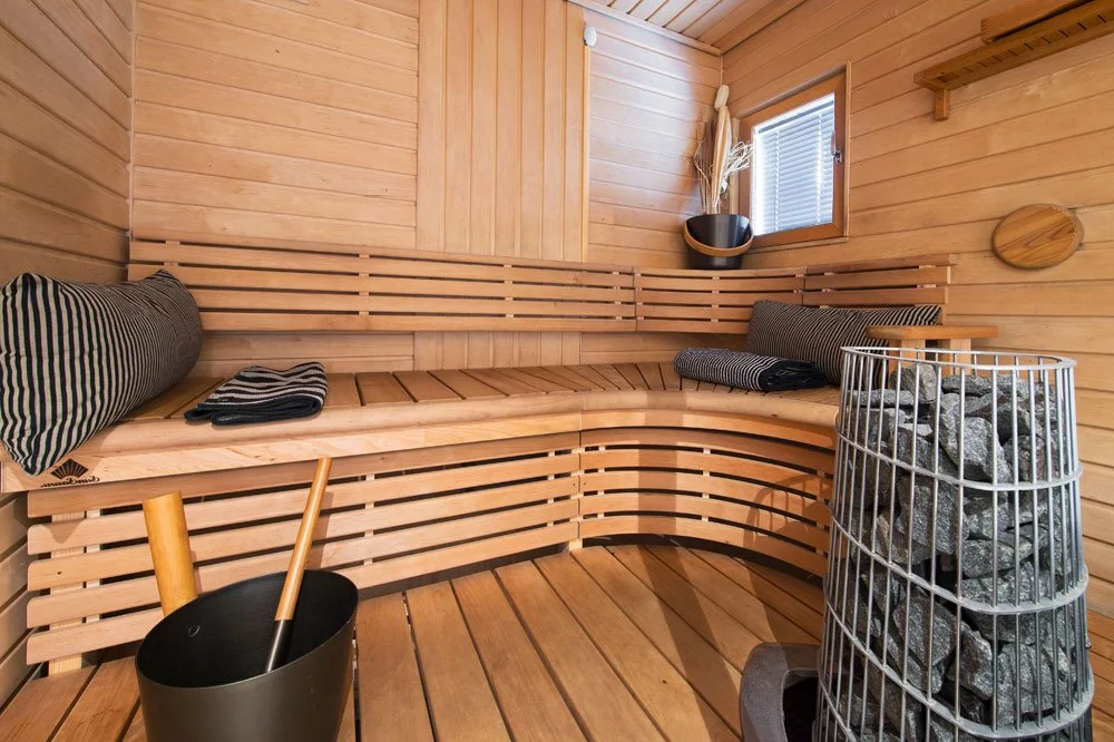 Sauna reinigen und pflegen