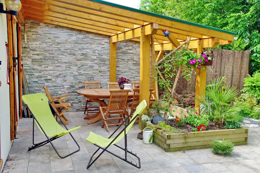 Terrassenüberdachung aus Holz