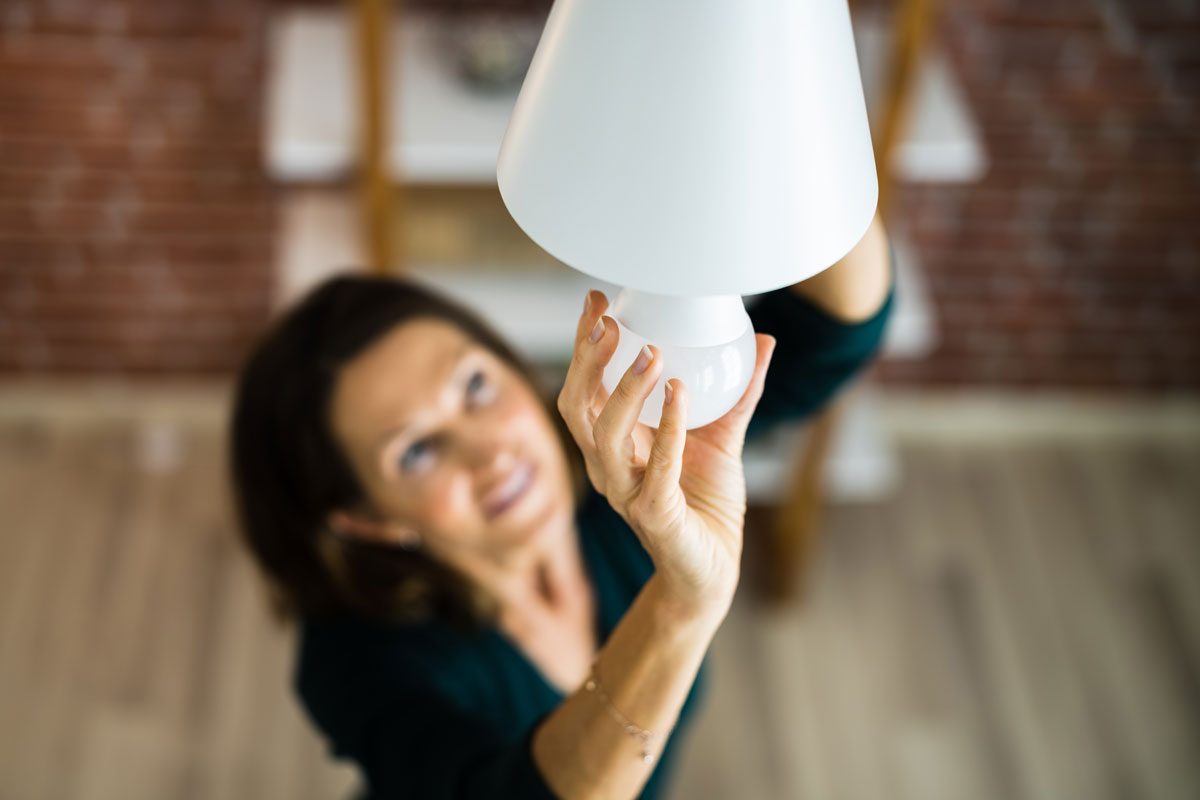 Energieeffiziente LED-Lampen nutzen.
